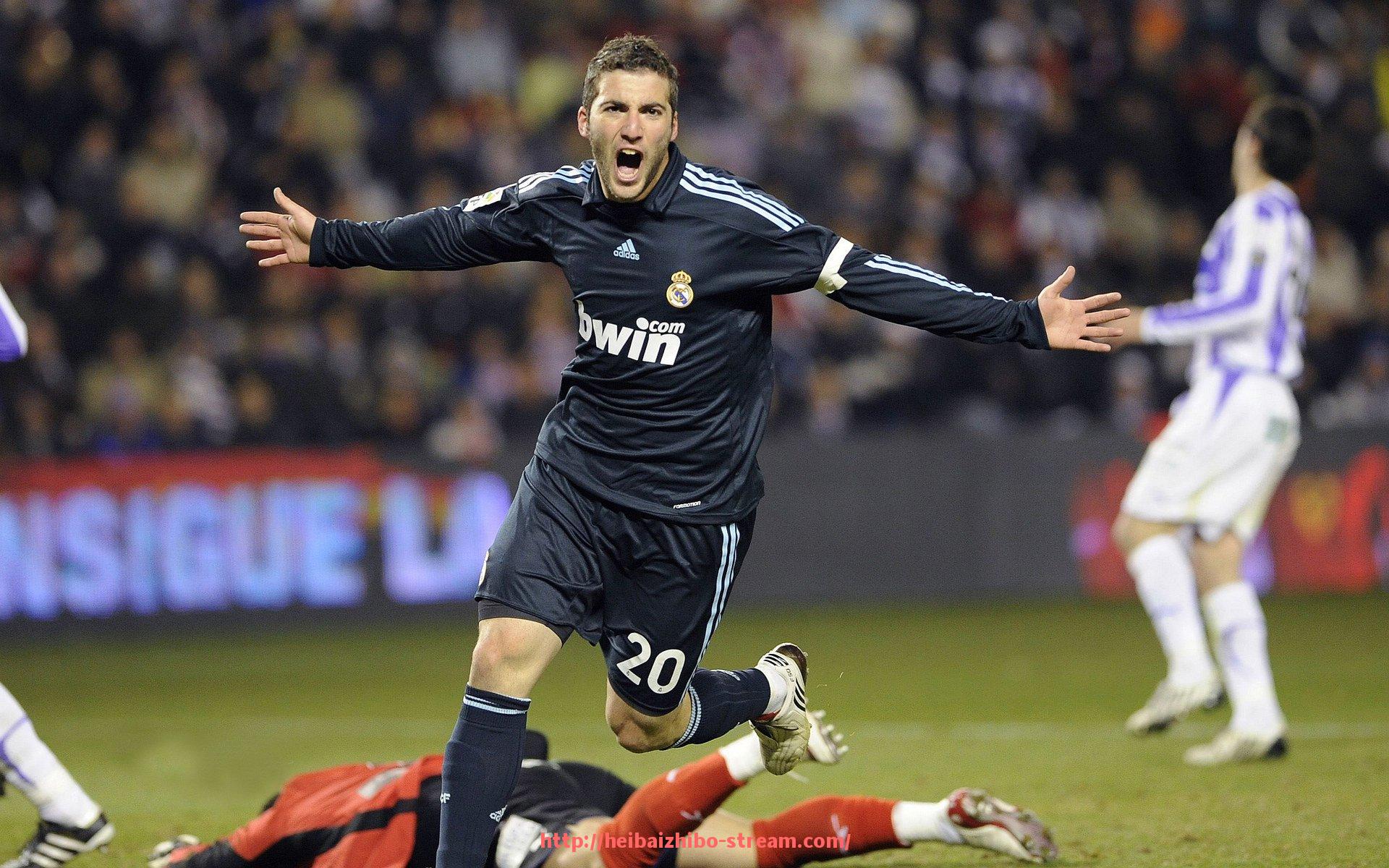 黑白体育直播-世俱杯球鞋大底设计优化方案及实战性能提升